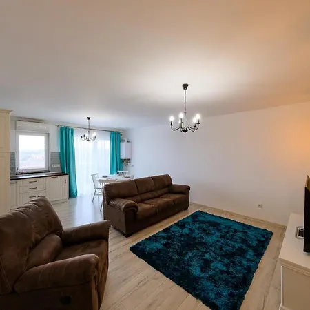 Apartment Grand Park Nude Iulius Mall